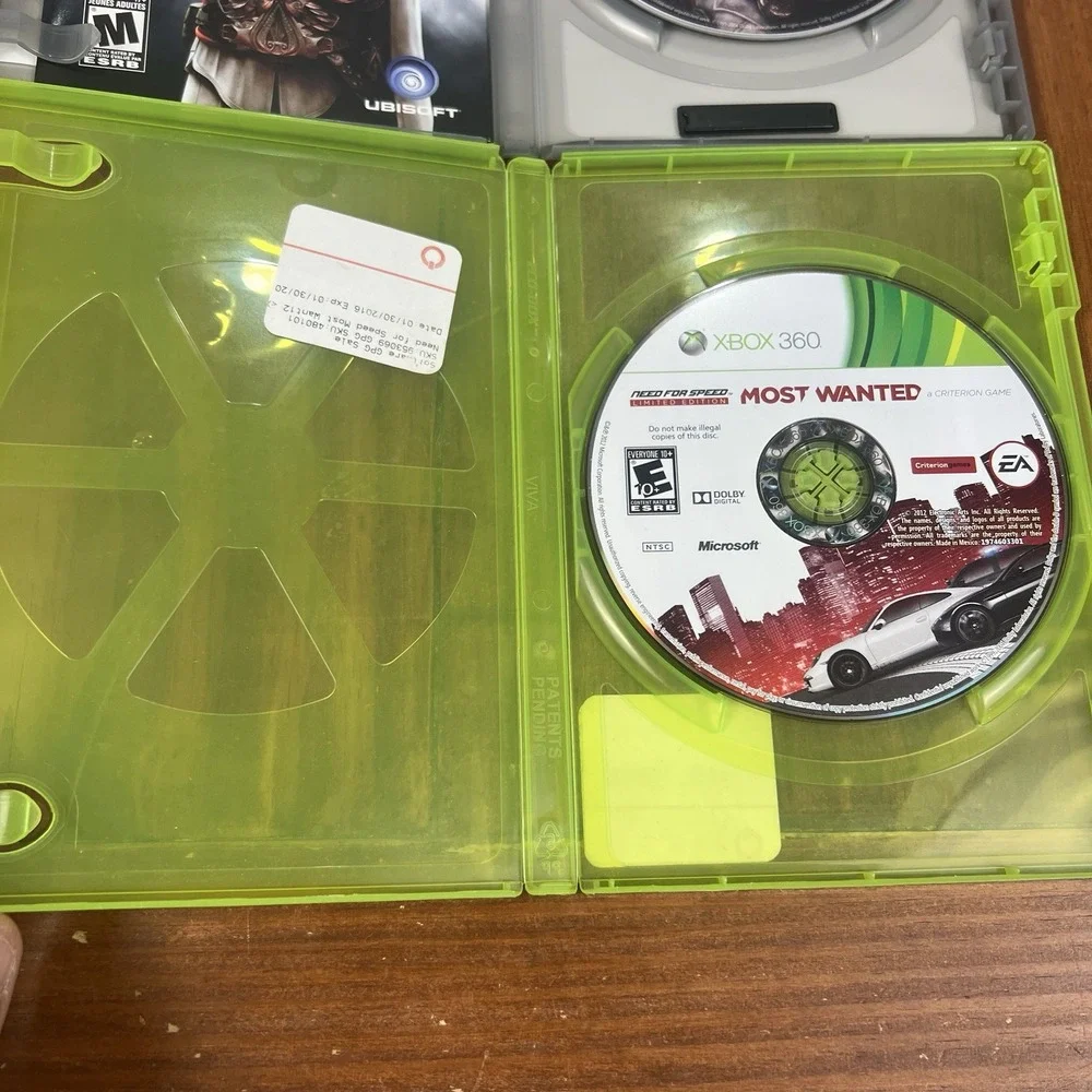 Xbox 360 2 Game Lot Assassin's Creed Brotherhood Need For Speed Most Wanted